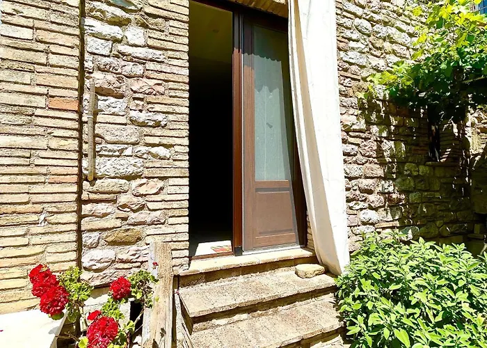 Giardino Tra Le Mura